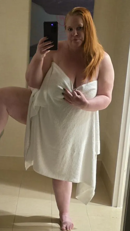 Hotel bathrooms are the funnest. by StacySTease