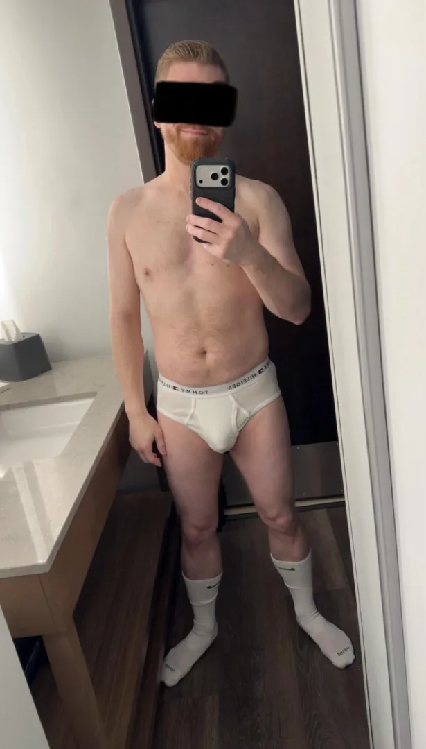 Hotel lighting goes hard posted by Bromotexual