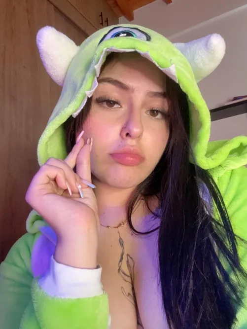 How can you let down a virgin girl with that little dick? by other_kitty