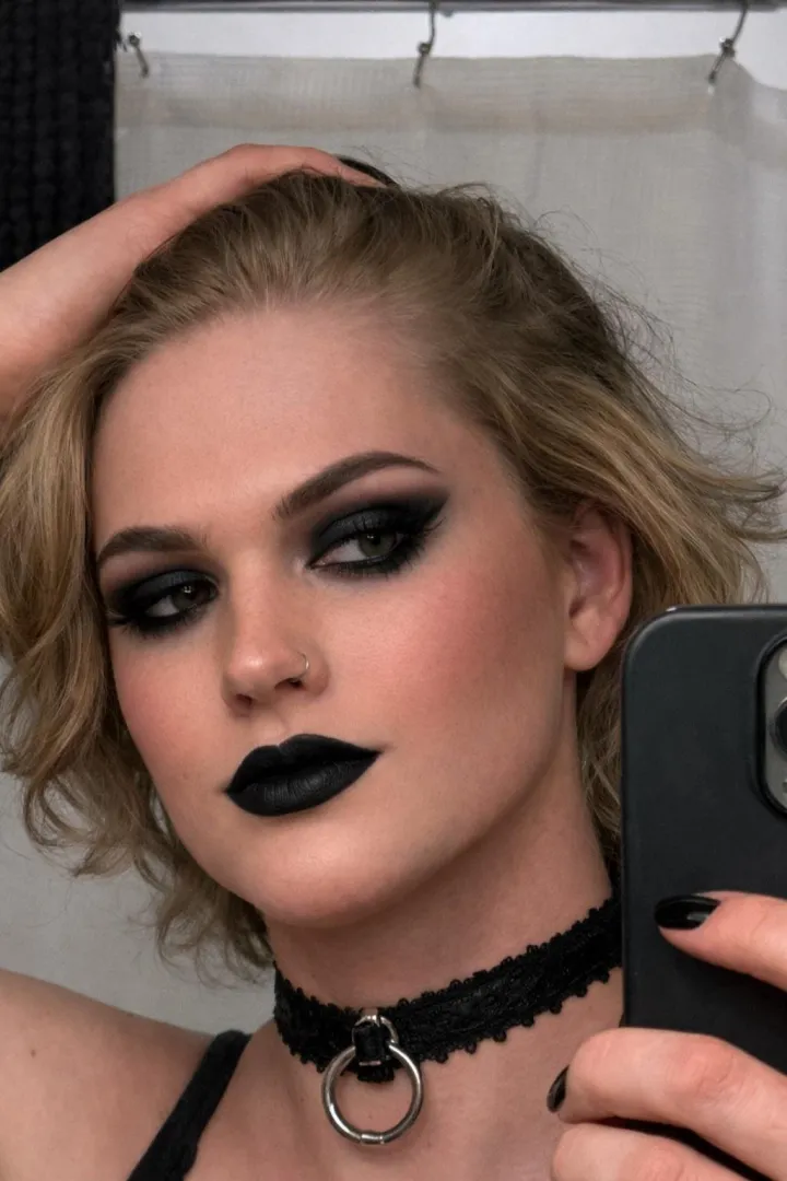 How do I look? posted by Amber87X