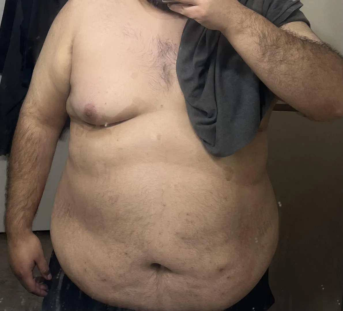 How do I look ? DMs open posted by LowBasil5109