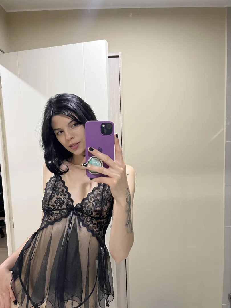 How do you like me in some lace posted by juhoonz