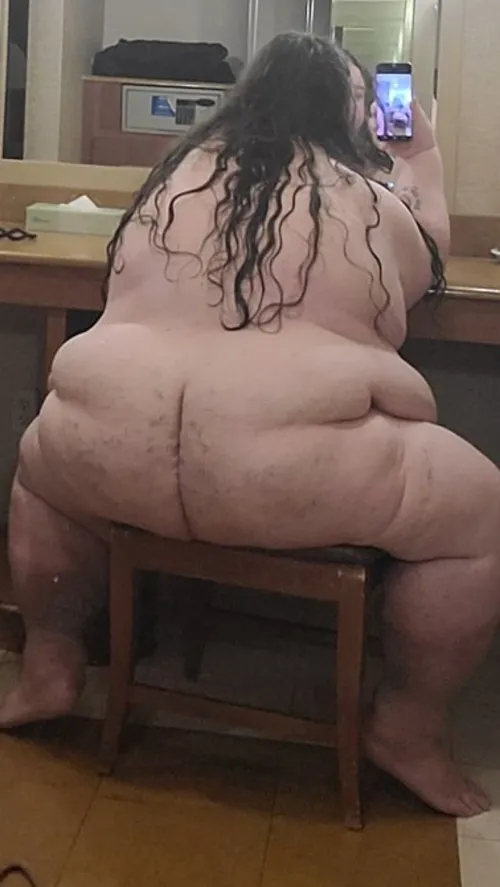 How does position look? by bbwts_inhiding