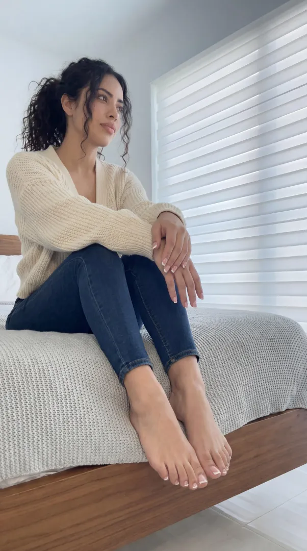 How good are the feet posted by Weekly-Cabinet6944