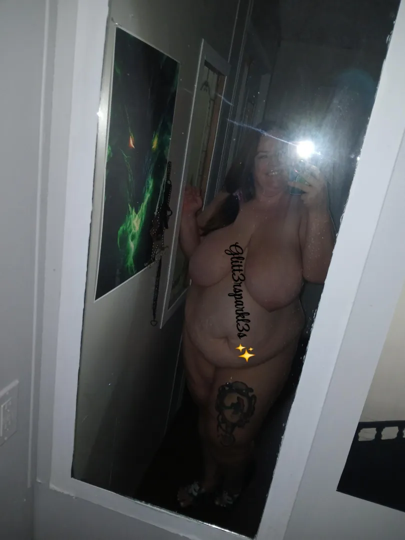 How is everyone on Sexy Saturday? posted by 3glitt3rsparkl3s