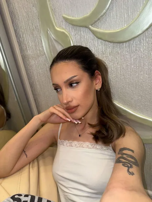 How many inches have you got to slip inside me? by EvvaXo