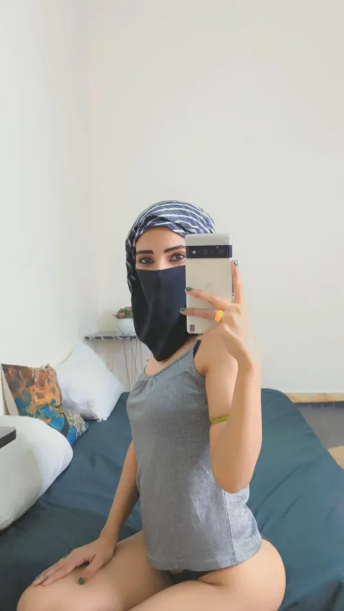 How much do you wanna taste  my desi pussy (F) by SexyHijabiBabe