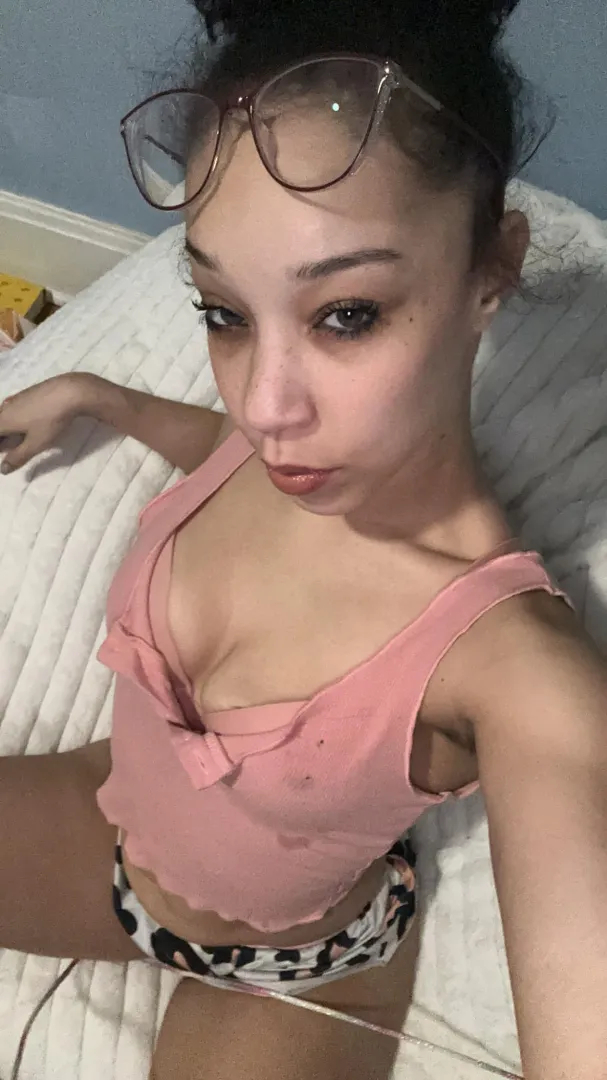 How much time you need to cum with me? posted by delphiraexo
