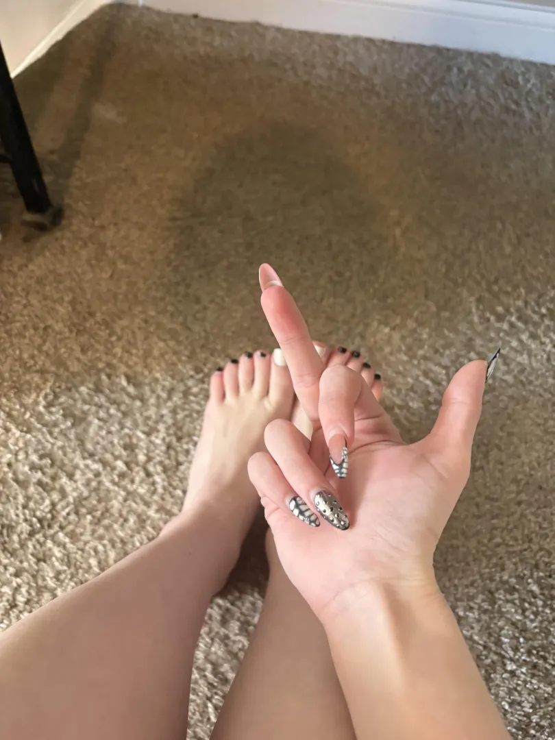 how pathetic.. are you really hard to this? posted by findom_queenbee