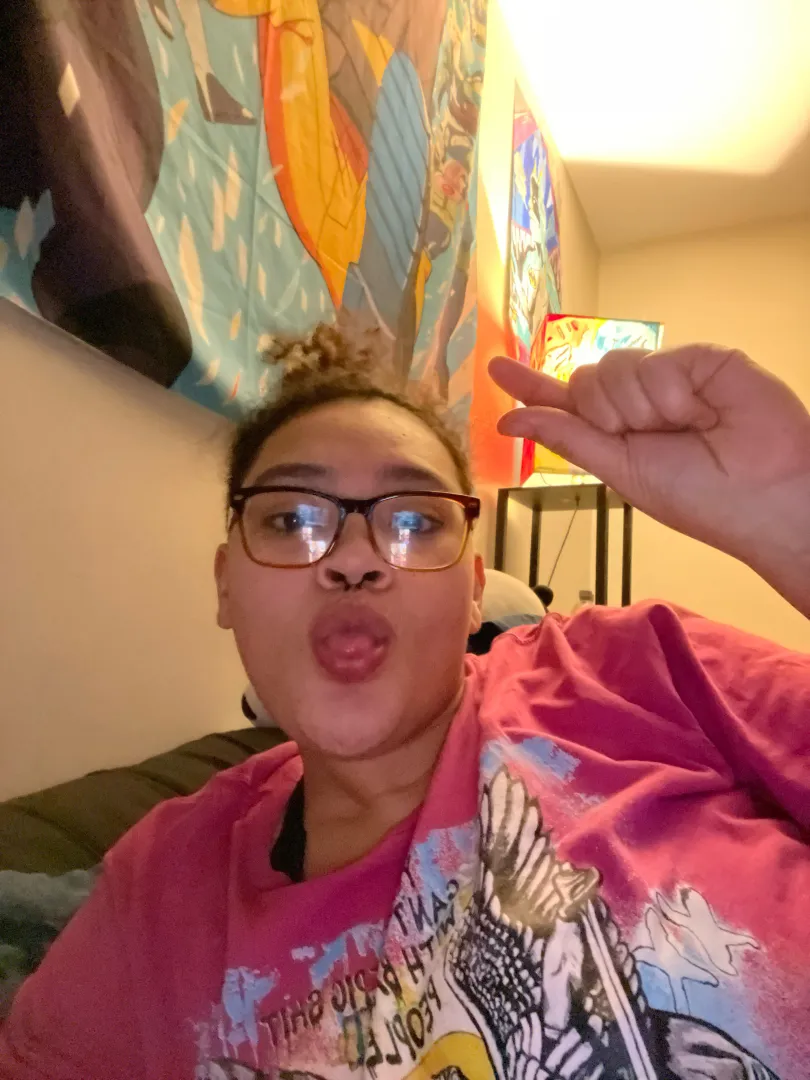 How small are you ? posted by StudanejAlex