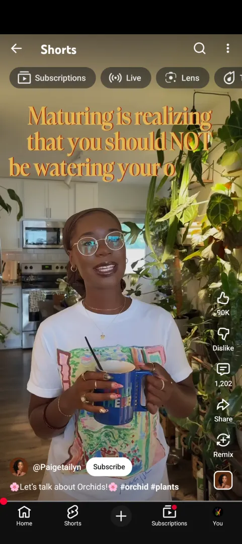 how to look effortlessly chic?? posted by gloww0rm