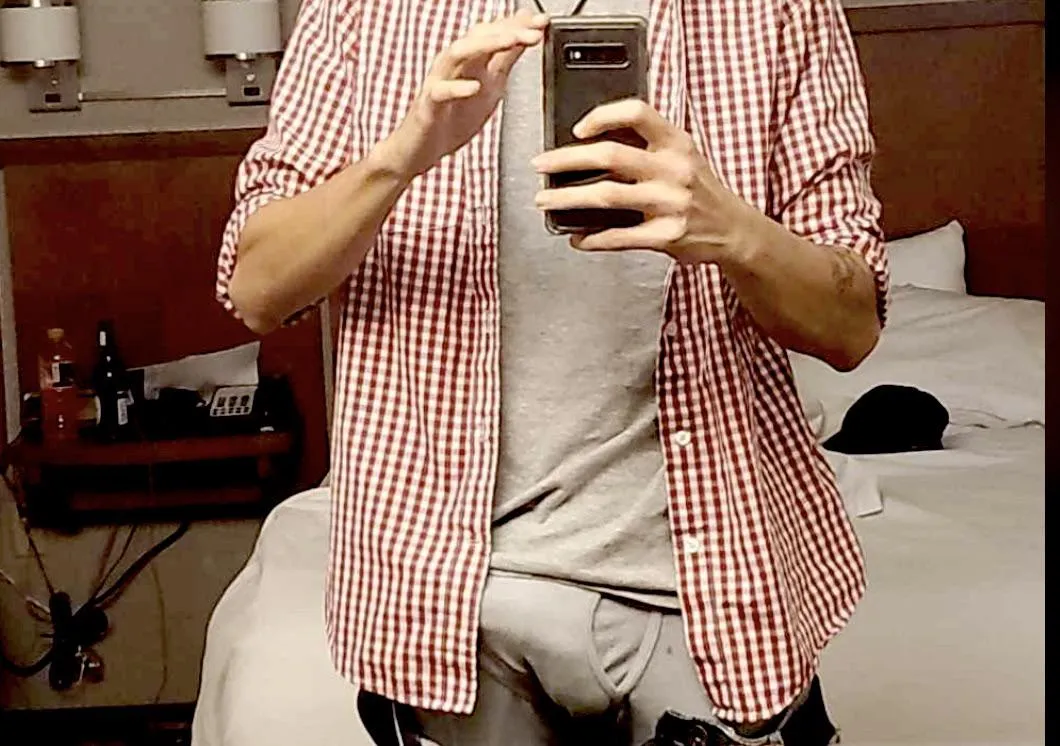 How’s my outline? posted by hungfreeuse