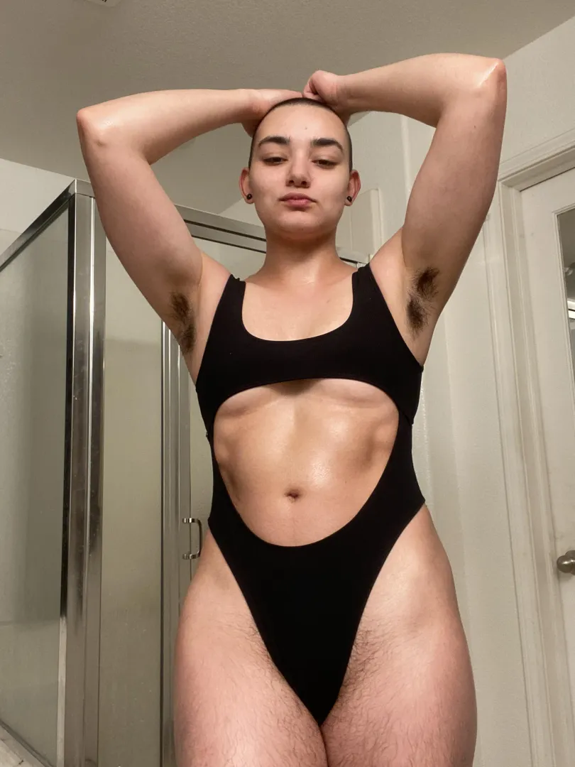 How’s the underboob look posted by XiomaraJauguar