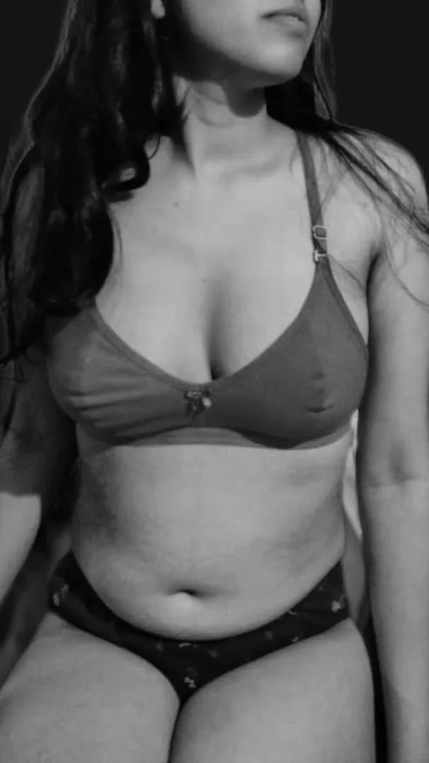 How's the view? posted by Lolaaa_23