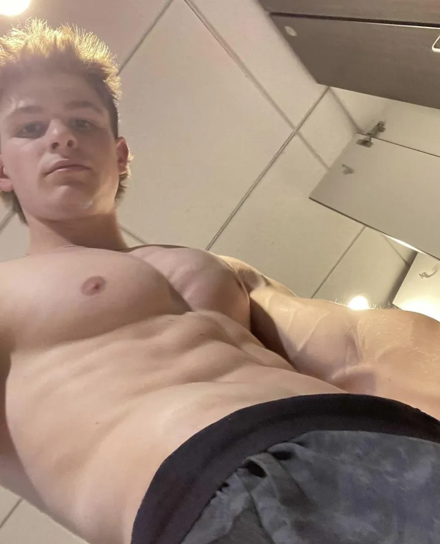 How’s this POV posted by TopChest1