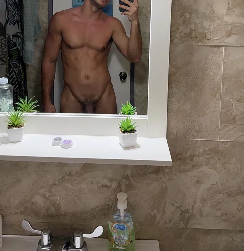 How’s this V? by VenomTheEntertainer