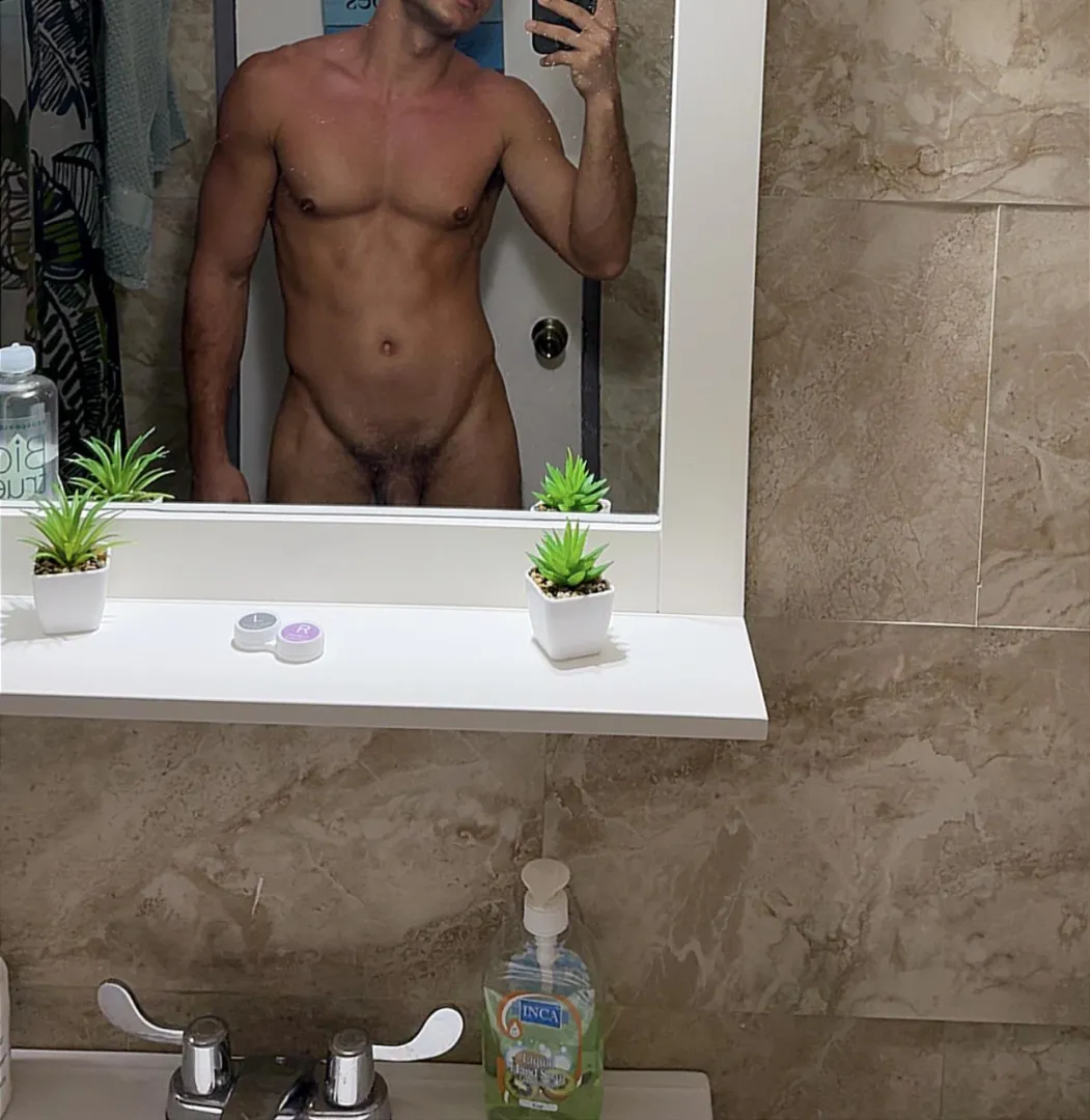 How’s this V? posted by VenomTheEntertainer