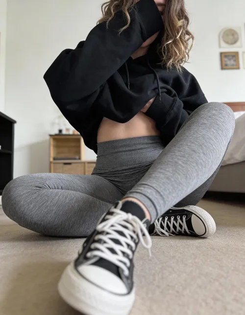 How's your weekend going? by Die_Pia_x