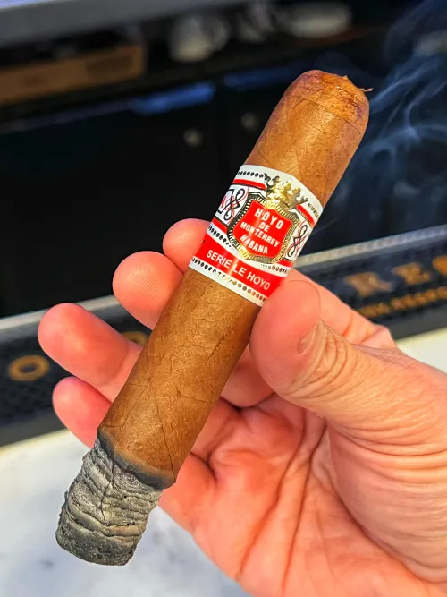 Hoyo de Monterrey Le Hoyo Río Seco by HumanChallet