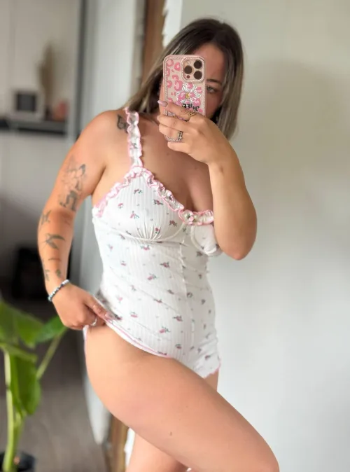 Hubby gone and I’m not wasting the chance. by VelvetVioletVista