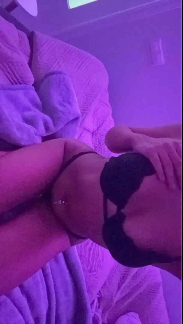 Hvad havde du gjort med min lille jomfrus krop?  posted by LovelyCharmie