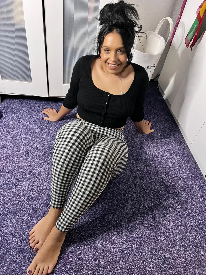 I am Not ideal, but fully natural, sexy and too naughty. I guess it is enough. posted by Galadriel69_