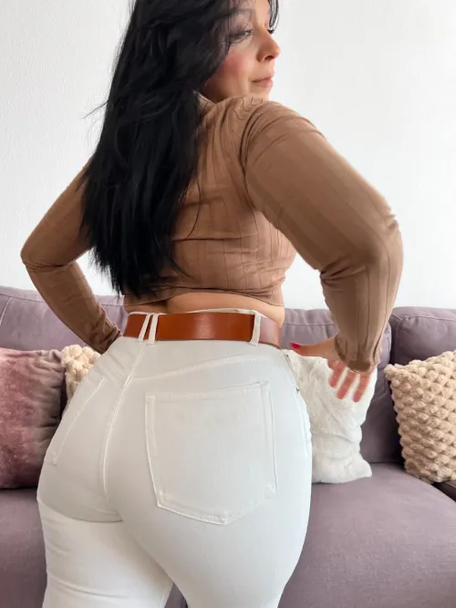 I am the wife you were looking for, always ready with my Salty Caramel Juice by Galadriel69_