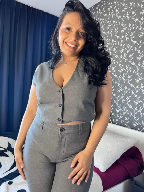 I am the wife you were looking for, always ready with my Salty Caramel Juice by Galadriel69_