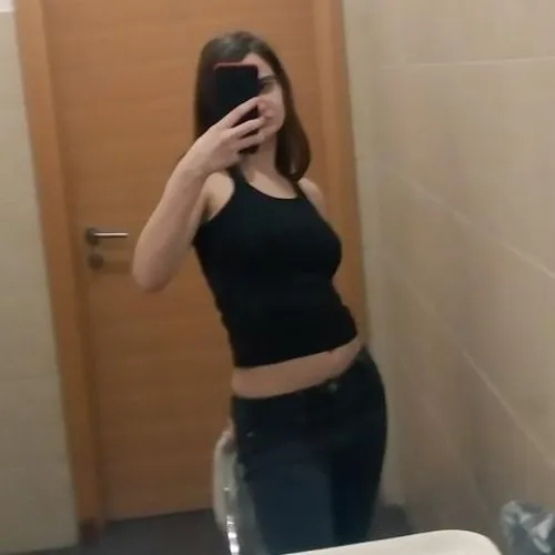 I am worth your money. Are you worth my time? by sid-ney_gr