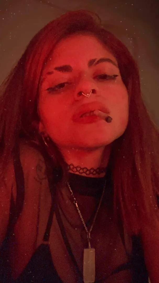 I can be a dominant and kinky GFE...but I like the connection. Are you curious?  Come and tell Mommy what you like  posted by goddess_sekai