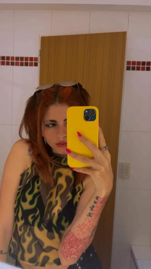 I can be a dominant and kinky GFE...but I like the connection. Are you curious?  Come and tell Mommy what you like  by goddess_sekai