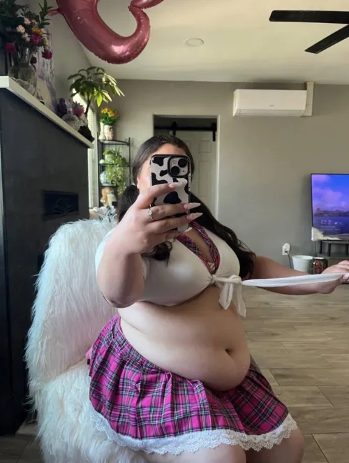 I can hardly get up to walk the class by Twilight_bliss101