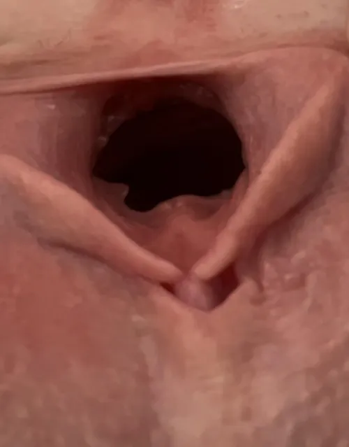 I can’t believe my 20yo pussy looks like this already! by naomi-noah