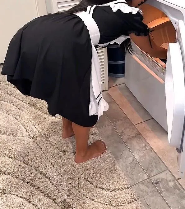 I chose to be a naughty maid just for you posted by sunshinemaidxo