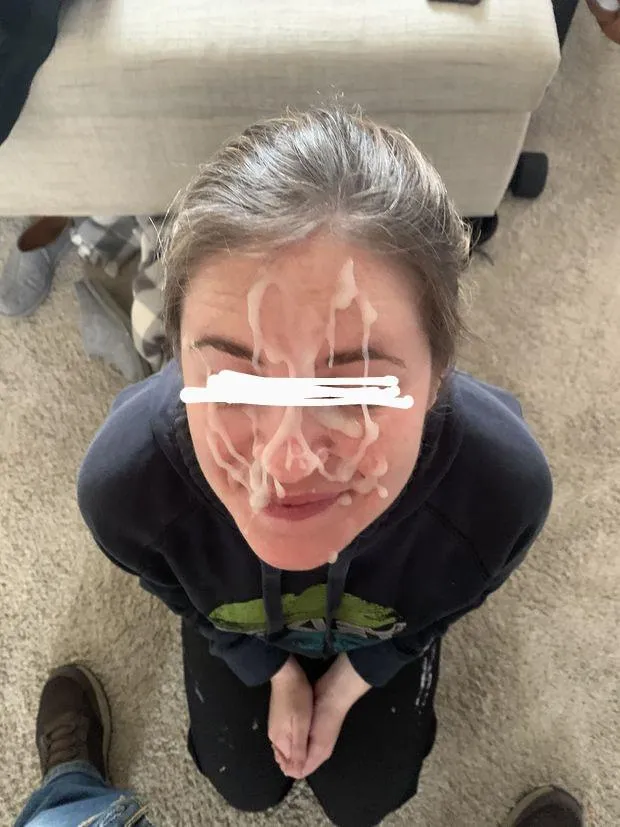 I could not hold any longer to paint her cute face! posted by Curve-Admiration