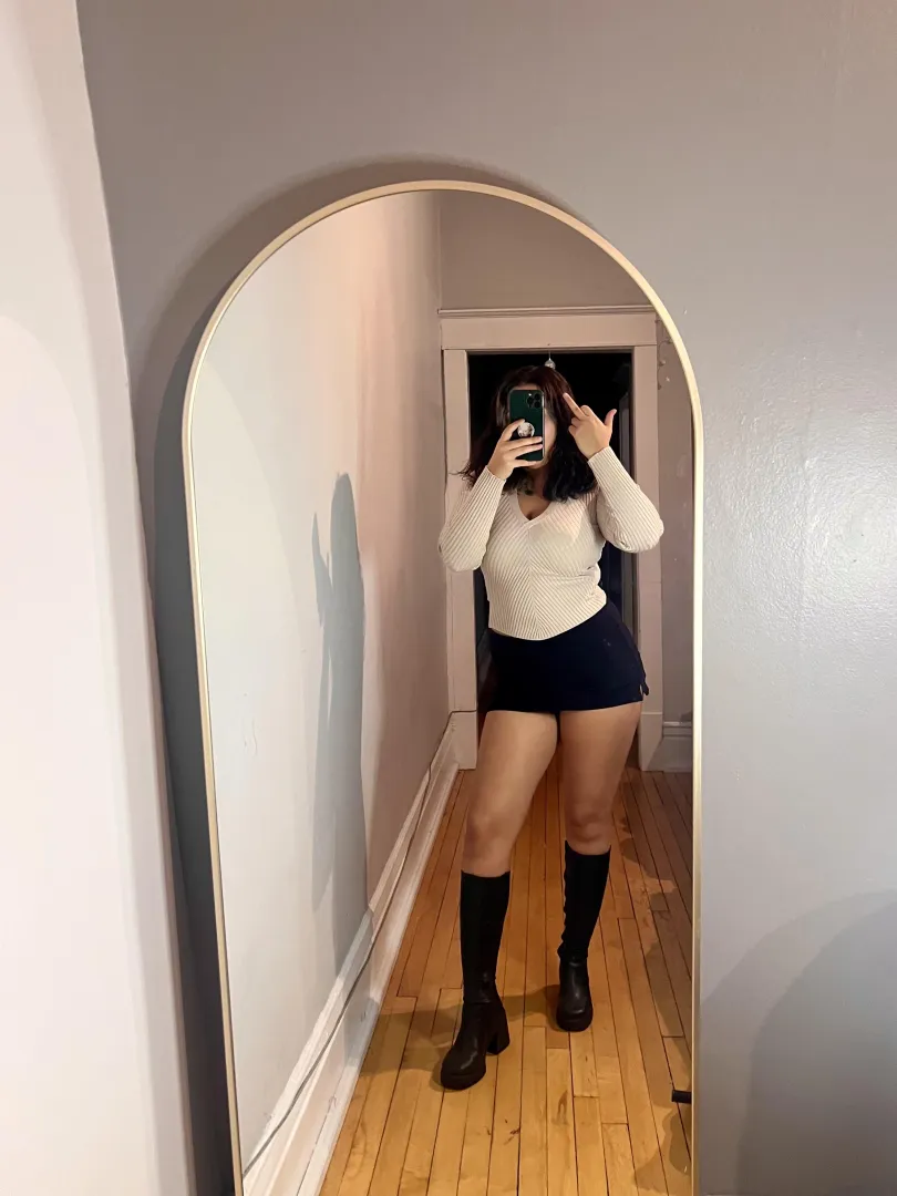 I could replace you in an afternoon. But you’d spend months trying to replace the feeling of being chosen by me posted by KayShade_