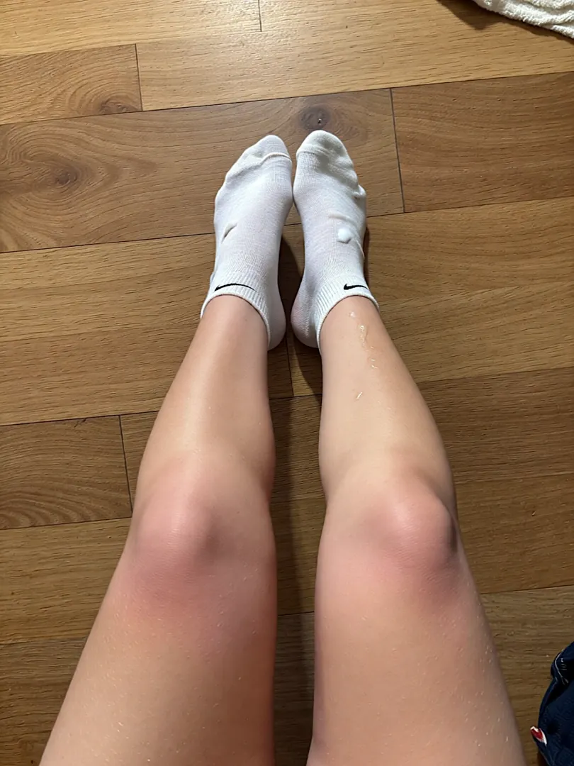 I decided to be a good step sister and let him cum on my socks posted by CuteButDistracting