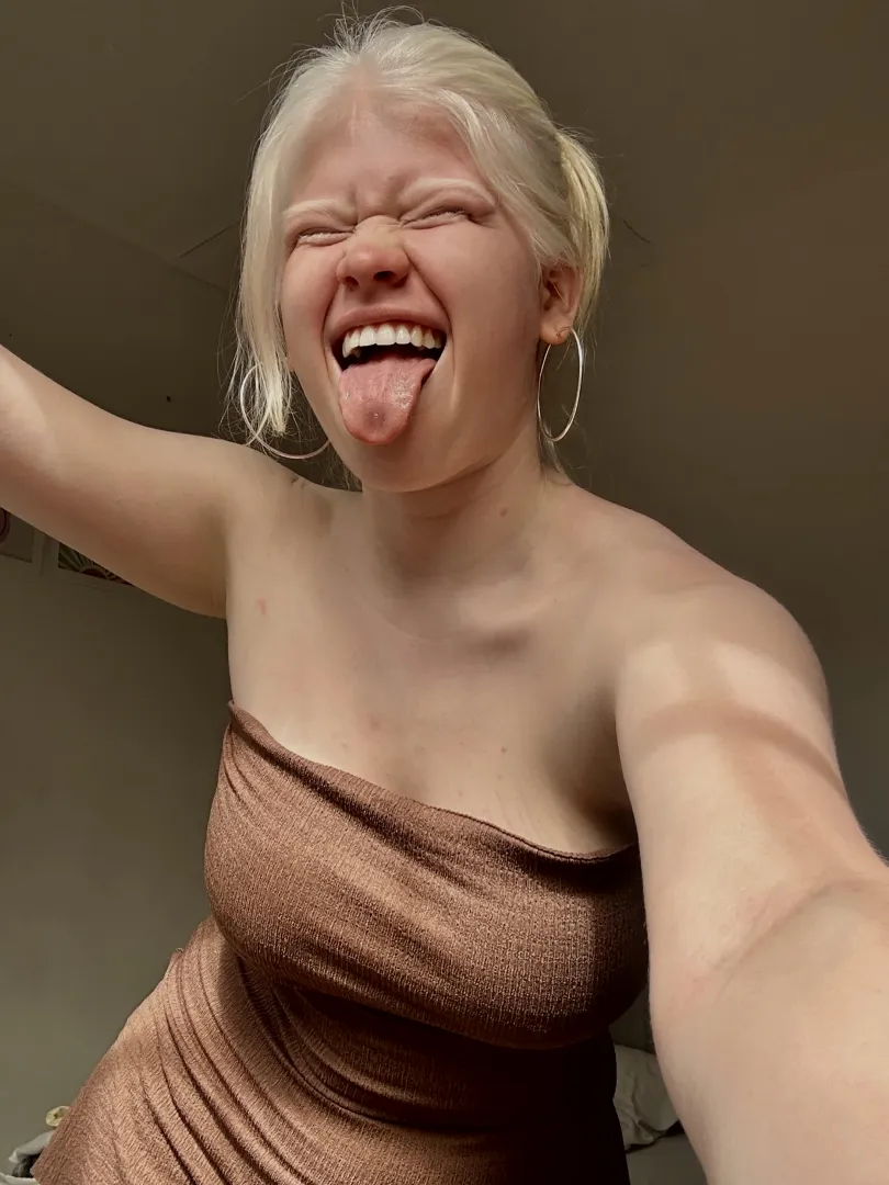 I deserve every drop of your cum posted by WickedGoddessox