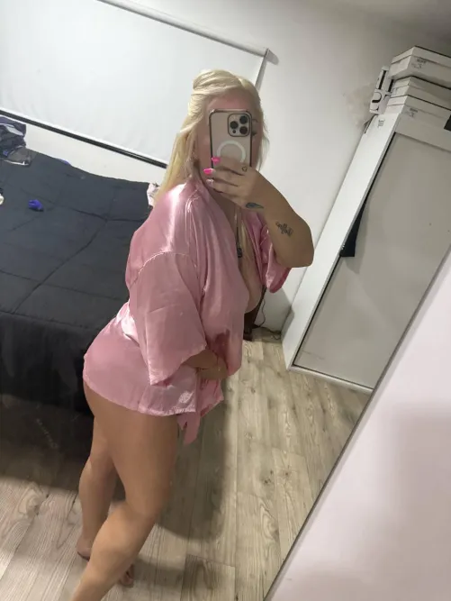 I didn’t expect Utah to make me feel this bold by Hot_Goddess23