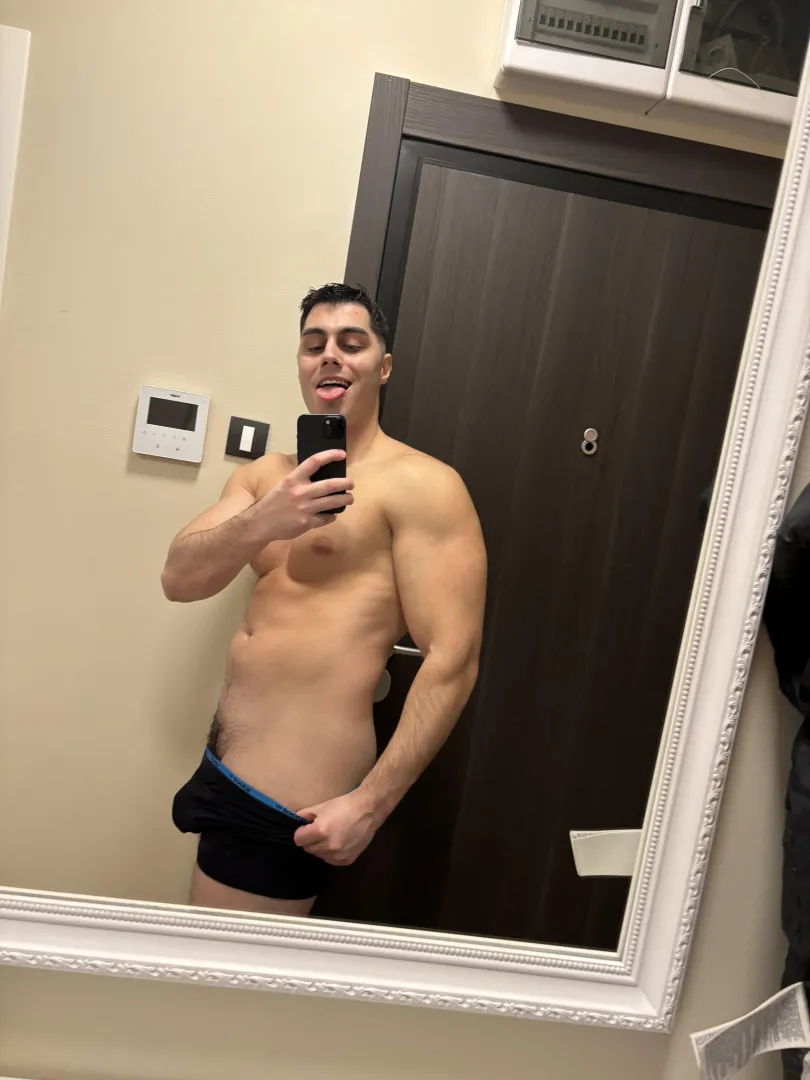 I didn't shave posted by plushcrimess