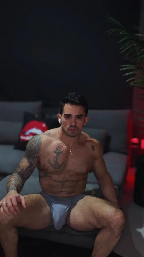 I don’t bite… unless asked nicely by vellitrap