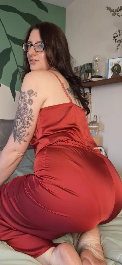 I dont mind when you can see them, I want you to see posted by Meliciousbean