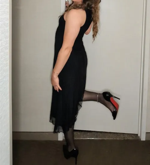 I dress nice and guys flake on me. Honest rating? by throwaway902367123