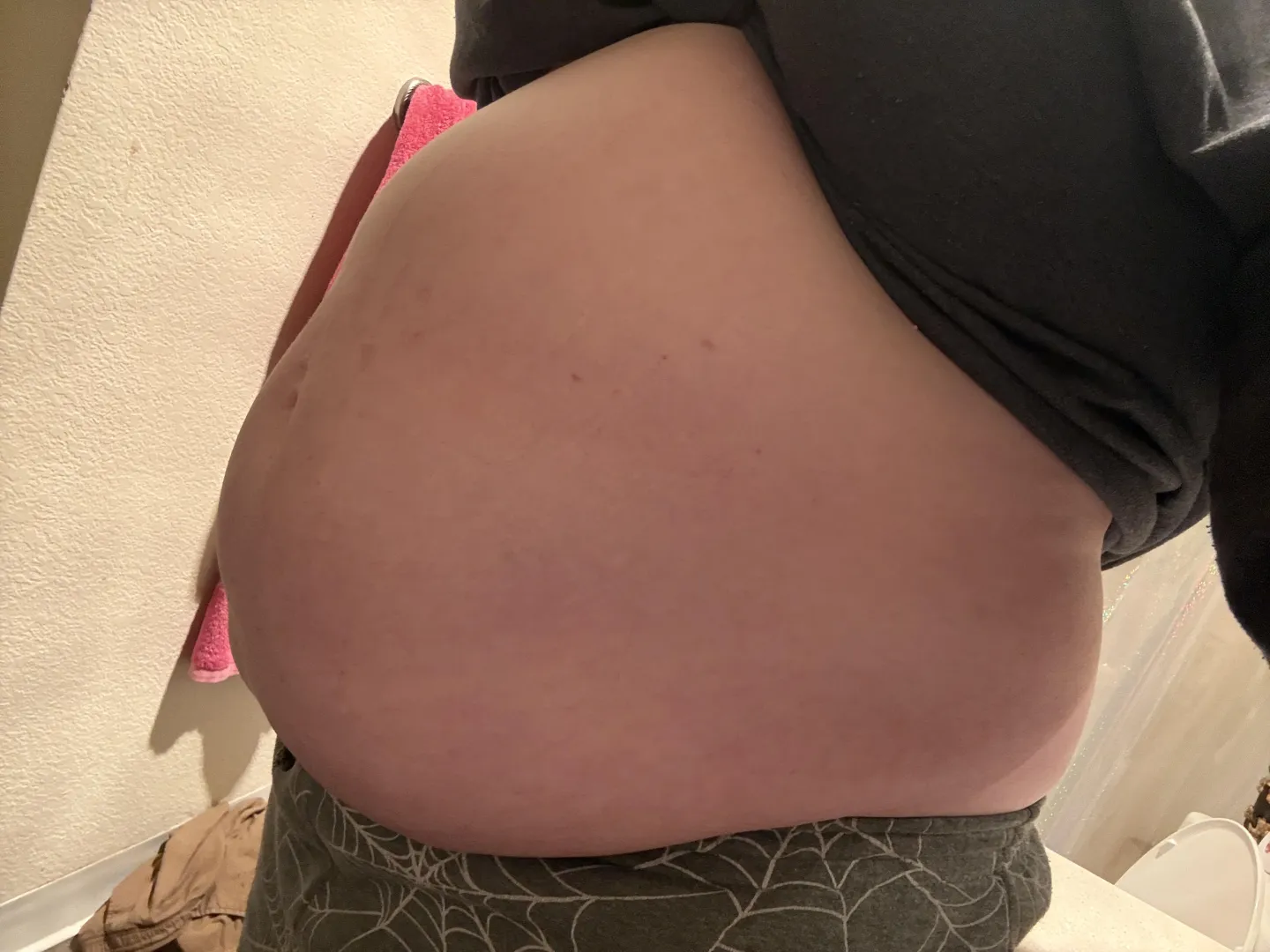 I feel bigger. Do I look bigger? posted by Equivalent_Field6923