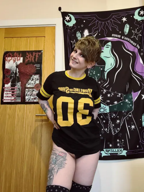 I feel prettiest in band merch by BritishEmoChick