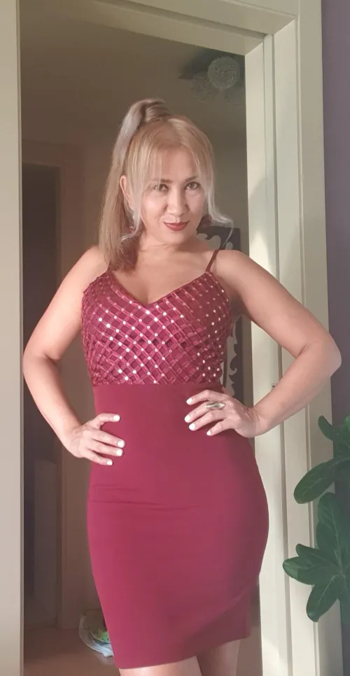 I feel sexy with my hair up by Ok_Profession4027