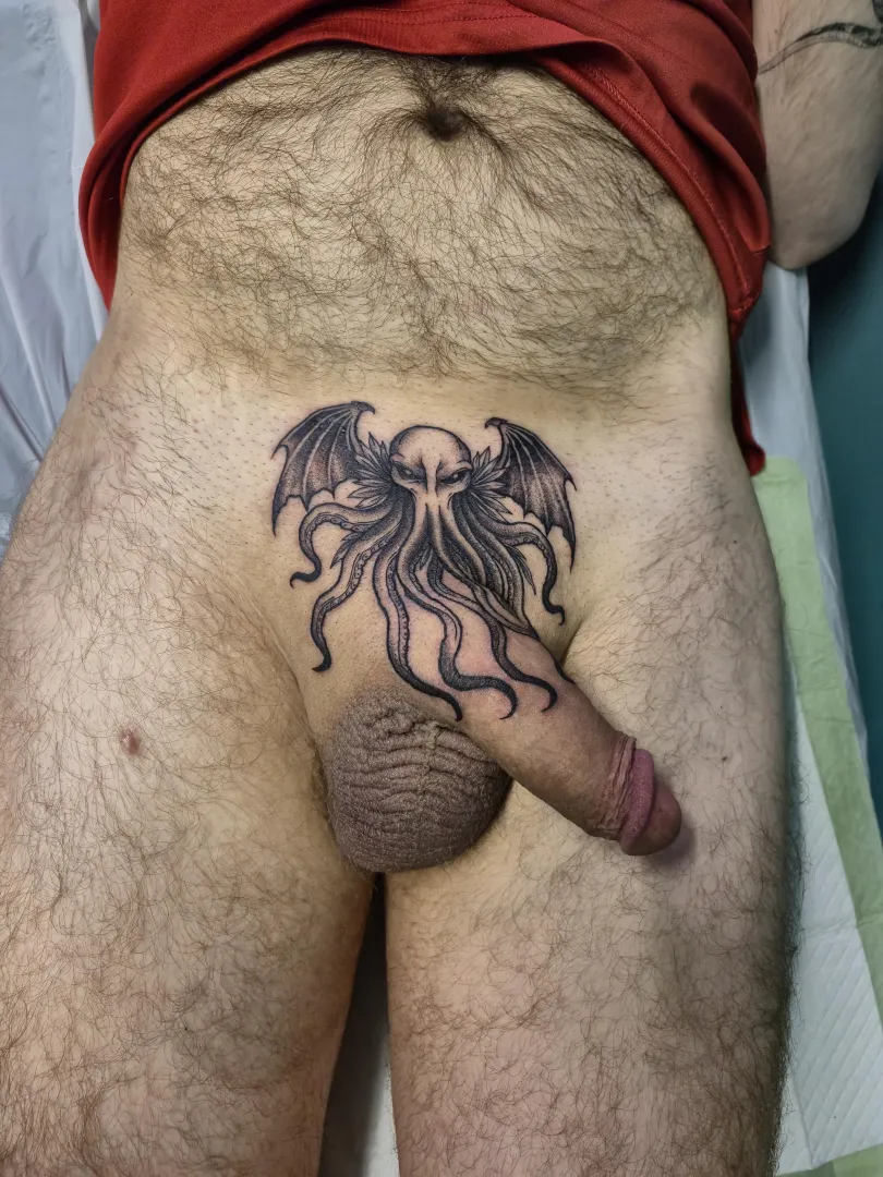 I finally got my Cthulhu posted by TheNomadicJellyfish