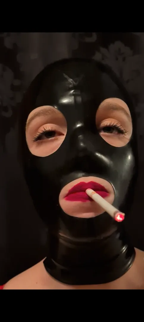 I found a lighter posted by smokingpet