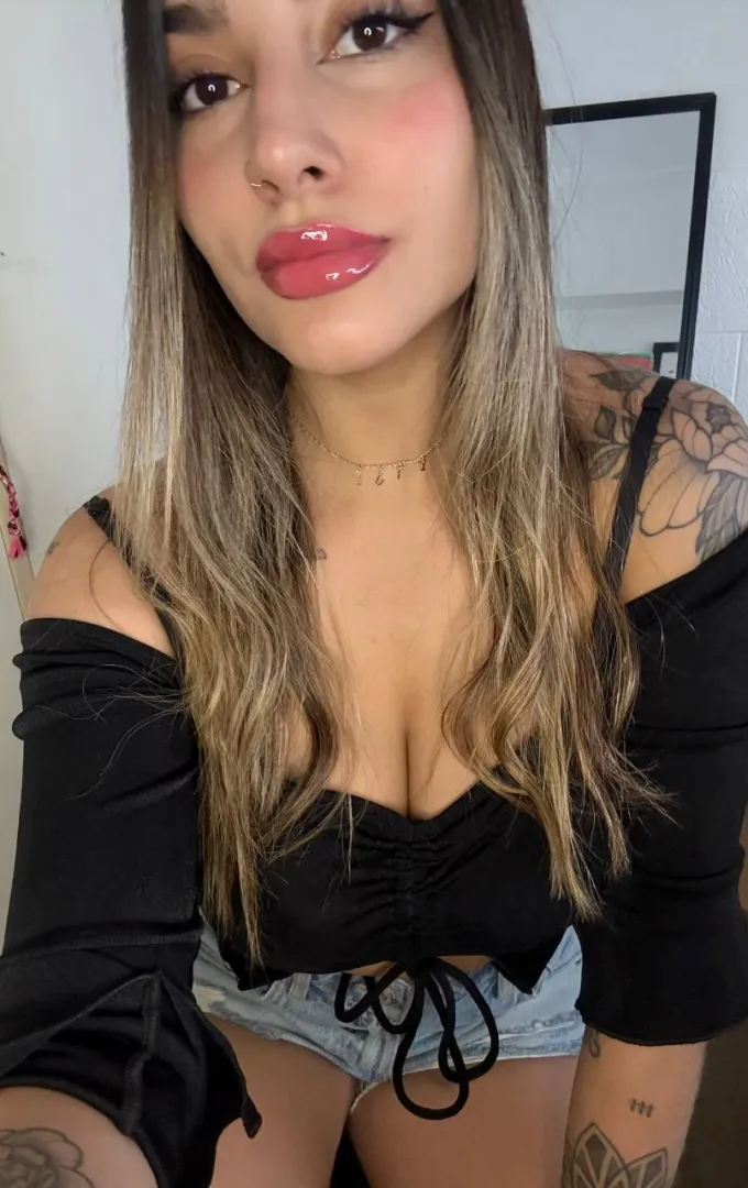 I get quiet when you look at my mouth. posted by julitaylor7