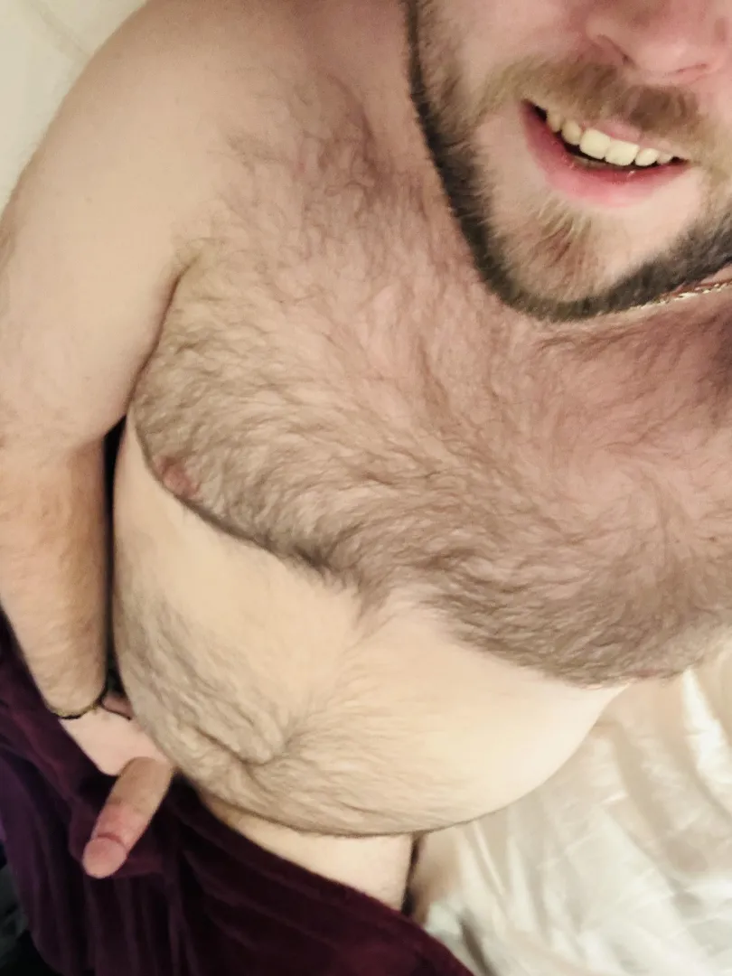 I got a job for you while you’re down there baby girl… posted by Alarmed-Disk-8775